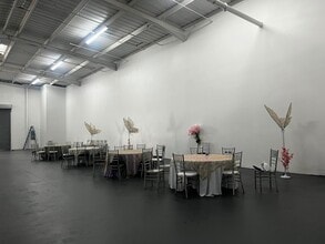 4903 Long Beach Ave, Los Angeles, CA à louer Photo intérieure- Image 1 de 6