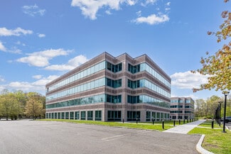 Plus de détails pour 440 Wheelers Farms Rd, Milford, CT - Bureau à louer