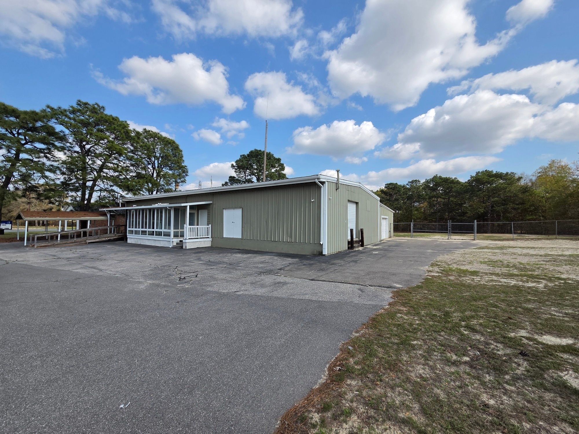 3119 Camden Rd, Fayetteville, NC for lease Primary Photo- Image 1 of 17