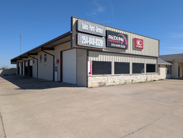 6610 N State Highway 6, Waco, TX à louer - Photo du bâtiment - Image 3 de 9