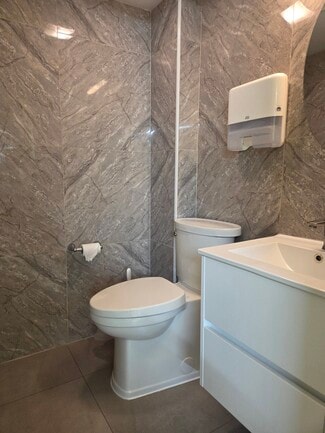 More details for 9041 Corona Ave, Elmhurst, NY - Retail for Sale