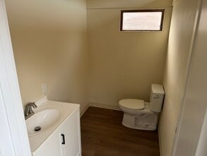 3715 Factoria Blvd SE, Bellevue, WA for lease Interior Photo- Image 2 of 5