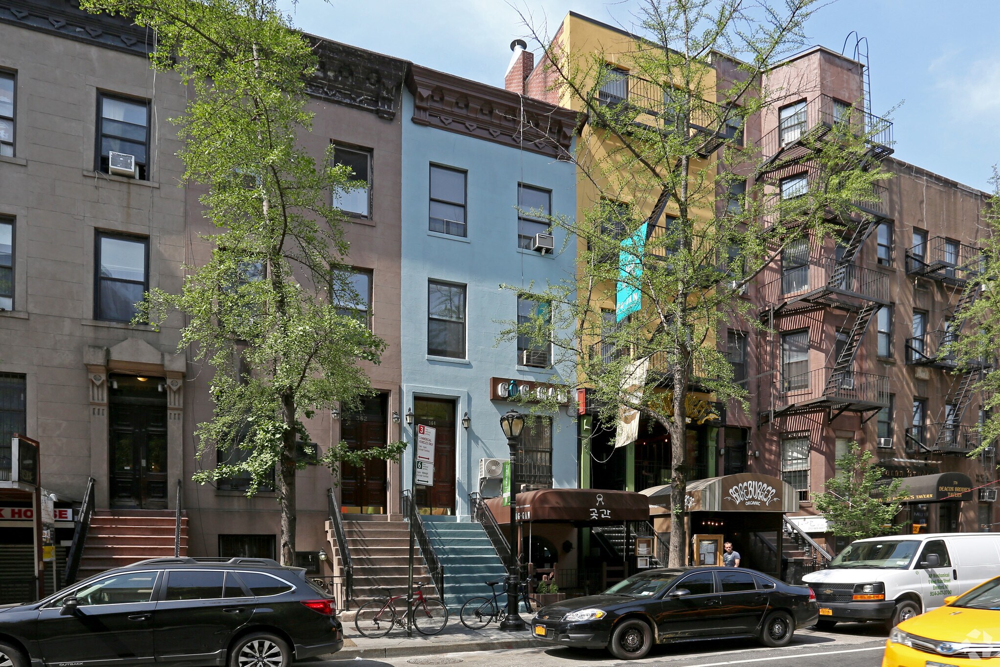 364 W 46th St, New York, NY à vendre Photo principale- Image 1 de 5