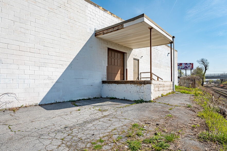 807 S 27th St, Harrisburg, PA for lease - Building Photo - Image 3 of 12