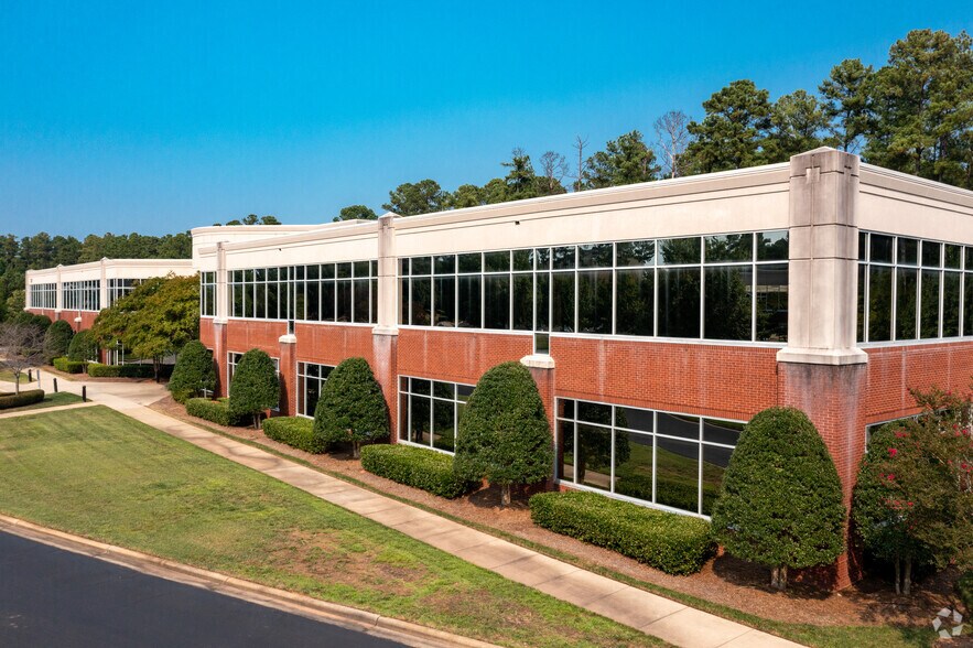 3131 Rdu Center Dr, Morrisville, NC à louer - Photo du bâtiment - Image 2 de 5