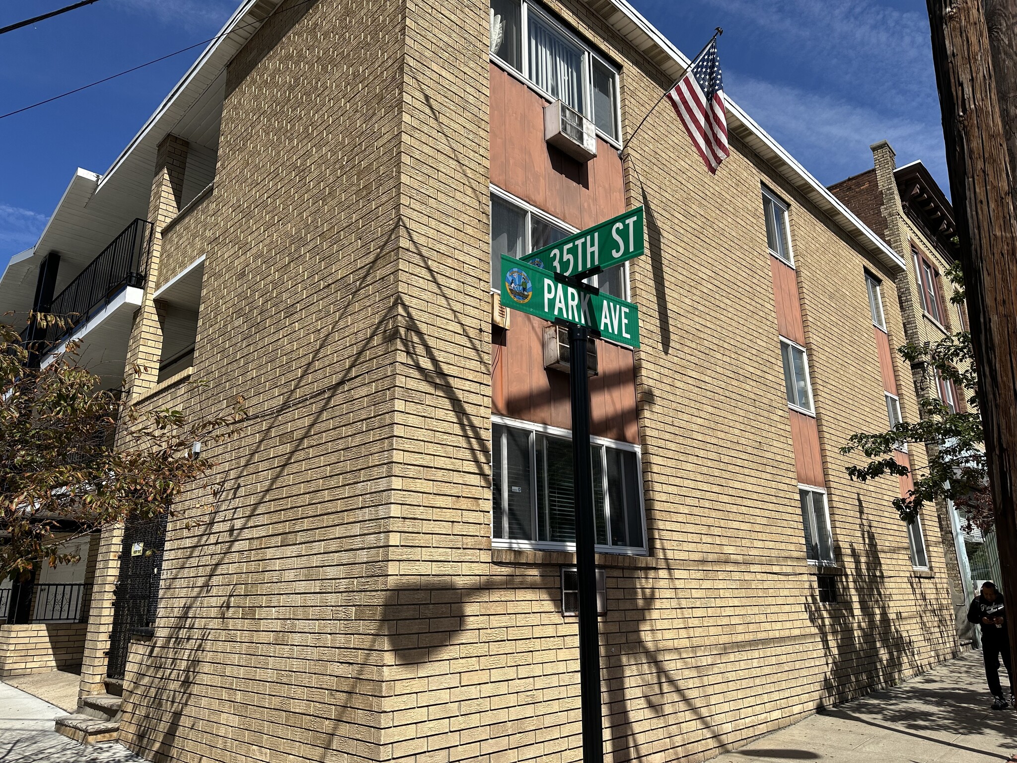 100-108 35th St, Union City, NJ for lease Building Photo- Image 1 of 4