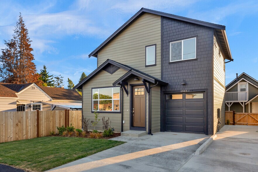 1925 Lombard Ave, Everett, WA à vendre - Photo du bâtiment - Image 3 de 33