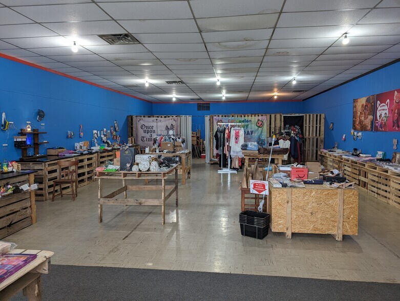 38 N Main St, Delevan, NY à louer - Photo intérieure - Image 2 de 2