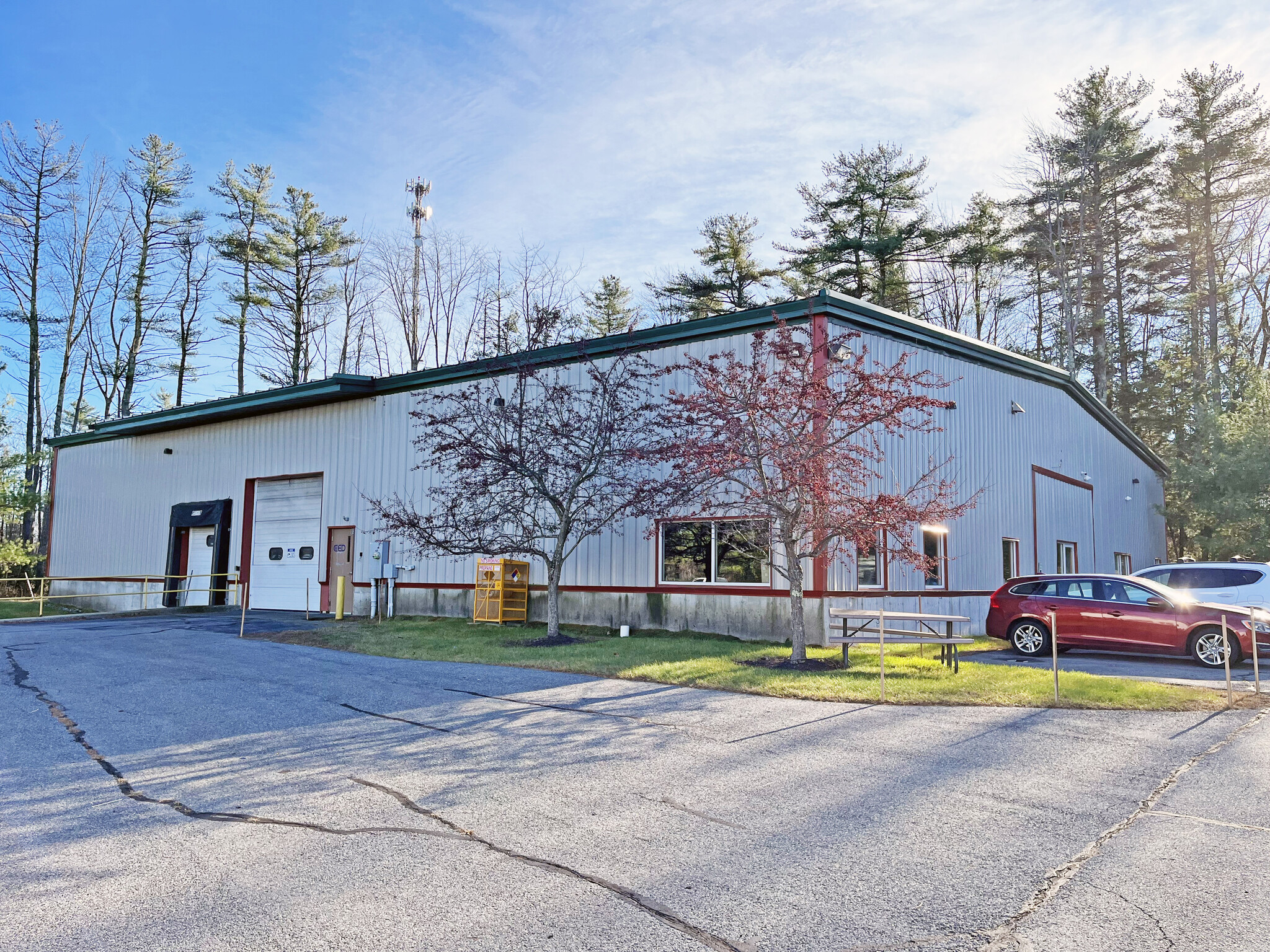 83 Walch Dr, Portland, ME for lease Building Photo- Image 1 of 1