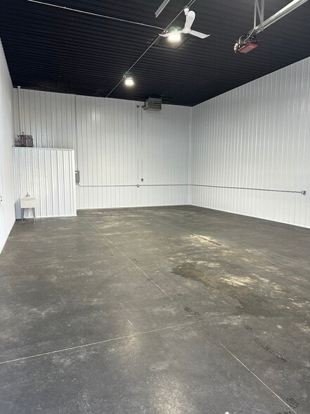 9815 Industrial Dr, Horace, ND for sale - Building Photo - Image 2 of 2