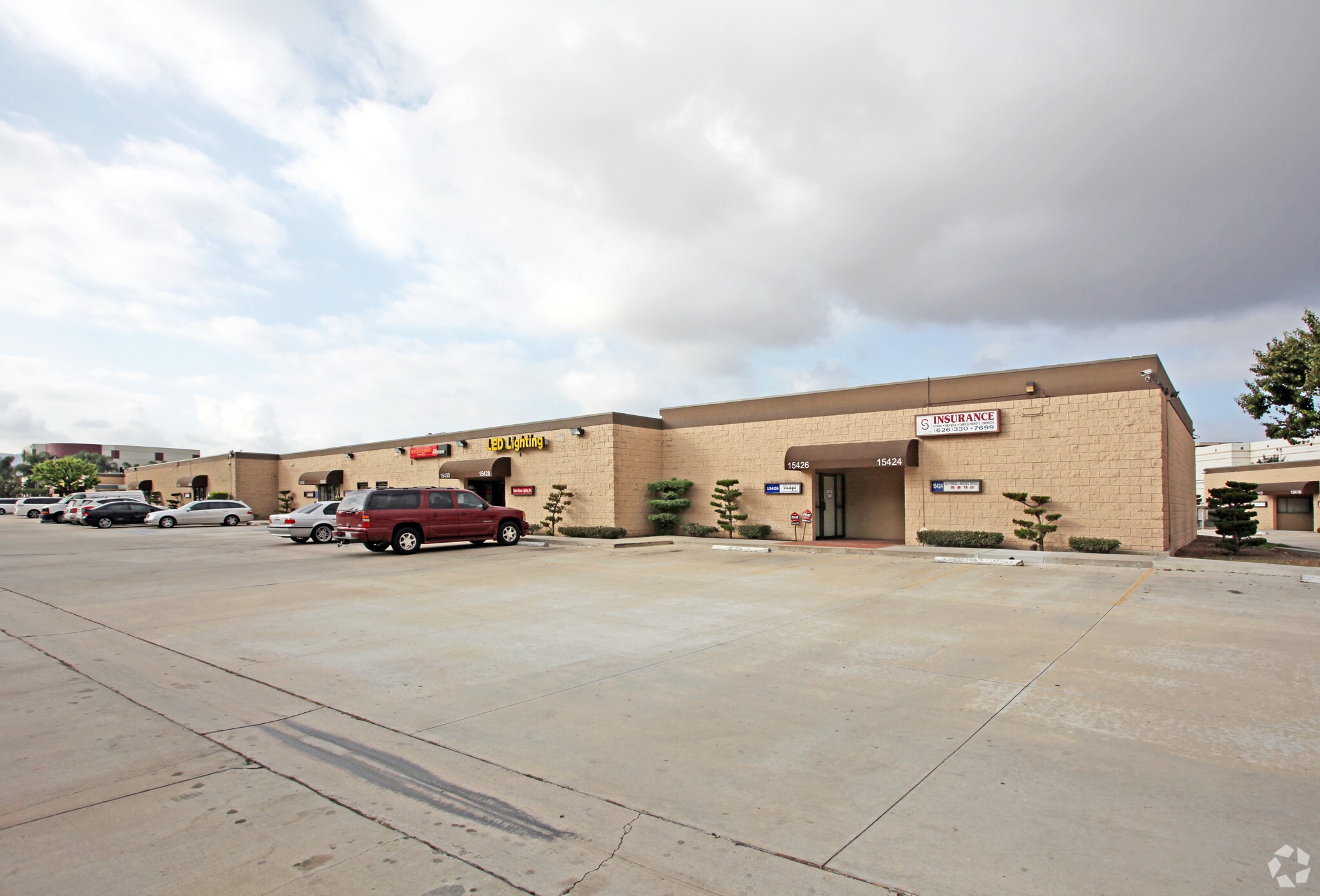 15424-15458 Valley Blvd, City of Industry, CA for lease Primary Photo- Image 1 of 6