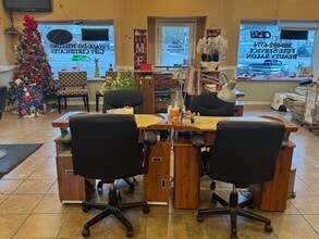 9222 Silverdale Way, Silverdale, WA for lease Interior Photo- Image 2 of 35