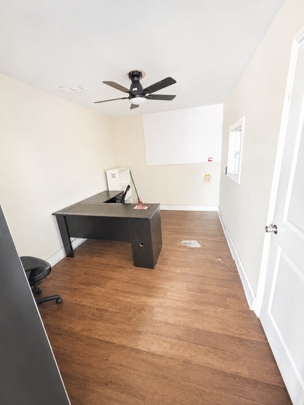 15217 US 301, Dade City, FL for lease - Building Photo - Image 3 of 11