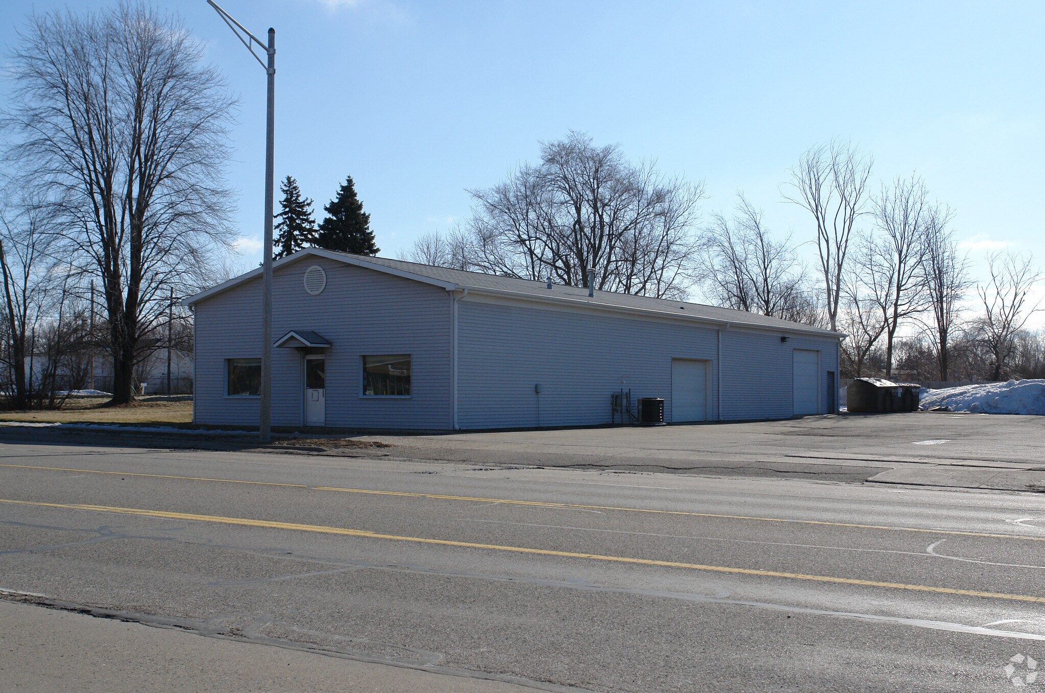 6071 S Martin Luther King Jr Blvd, Lansing, MI à vendre Photo principale- Image 1 de 5