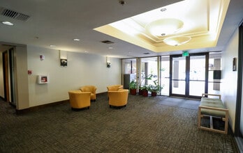 1500 Valley River Dr, Eugene, OR for lease Interior Photo- Image 1 of 1