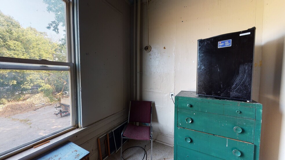 108 Henry St, Binghamton, NY à vendre - Numérisation 3D de Matterport - Image 3 de 20