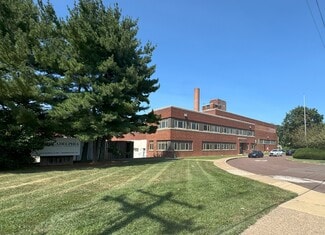 Plus de détails pour 40 Jacksonville Rd, Warminster, PA - Industriel à vendre