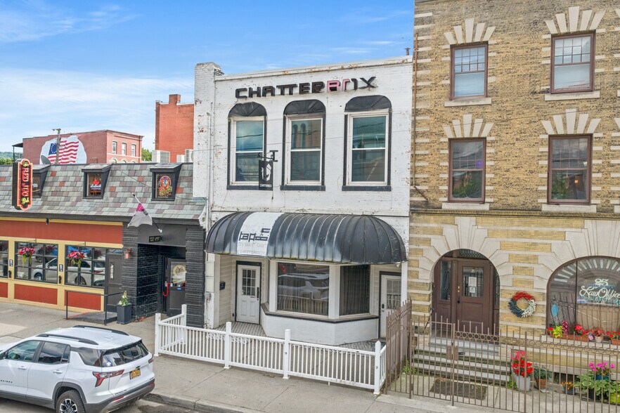 21 Main St, Binghamton, NY à vendre - Photo du bâtiment - Image 3 de 71