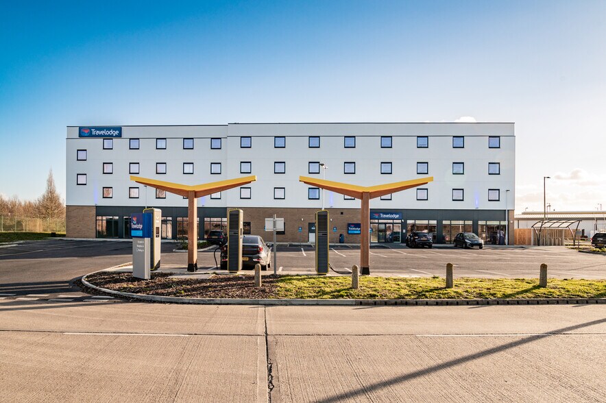 Spitfire Way, Sandwich à louer - Photo du bâtiment - Image 2 de 4