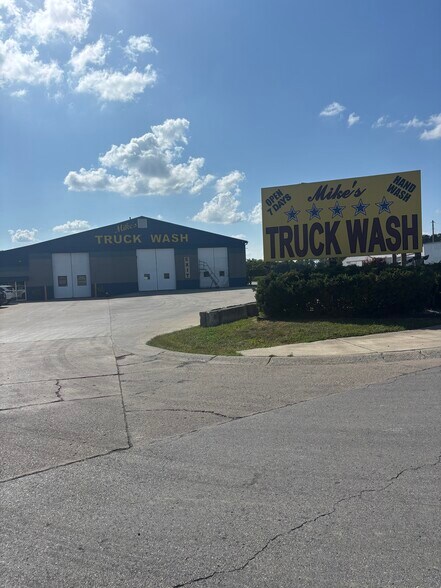 602 Friend Way, Lebanon, IN à vendre - Photo du bâtiment - Image 2 de 20