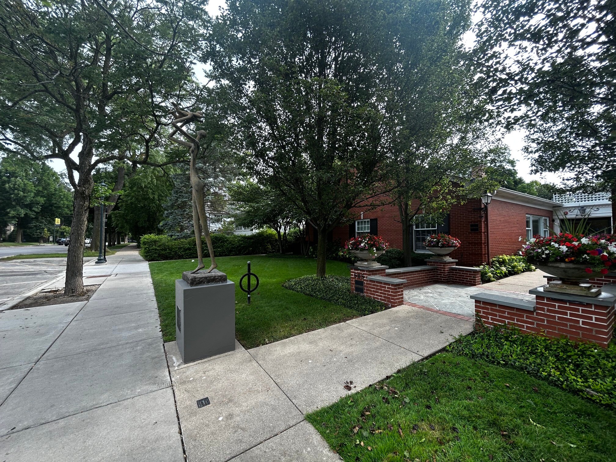 585 Lincoln Ave, Winnetka, IL for lease Building Photo- Image 1 of 13