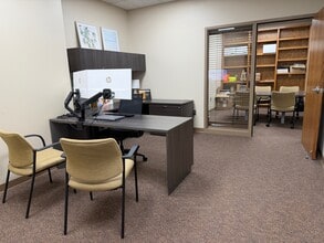 3333 Landmark Cir, Lincoln, NE à louer Photo intérieure- Image 2 de 7