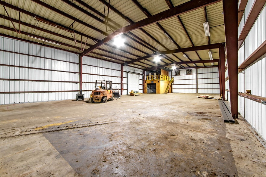 4821 Highway 182, Houma, LA for lease - Building Photo - Image 2 of 11