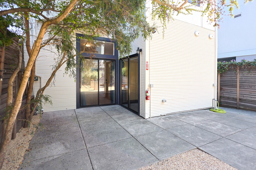 2035-2037 Ashby Ave, Berkeley, CA for sale - Building Photo - Image 2 of 23