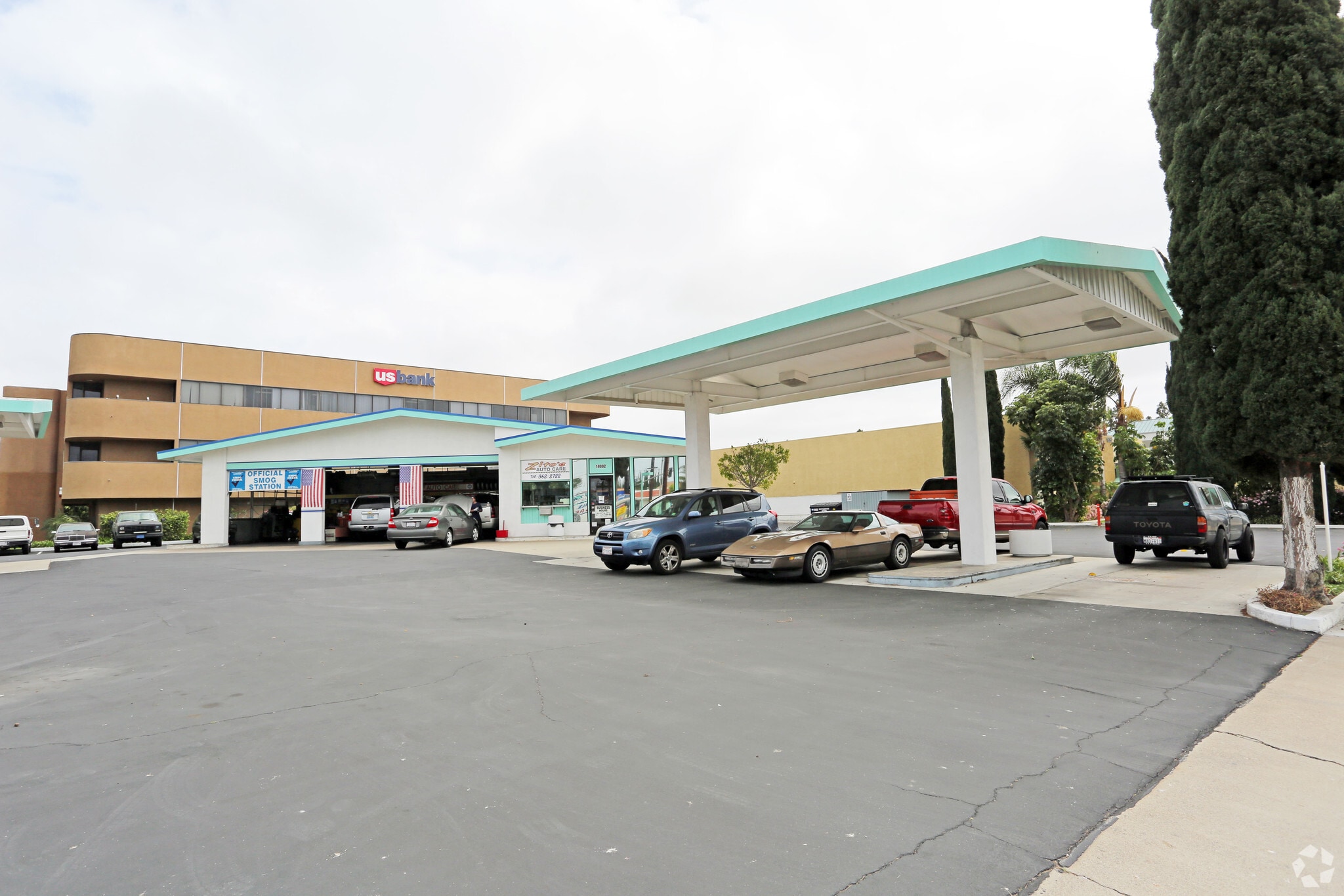 19002 Magnolia St, Huntington Beach, CA for sale Building Photo- Image 1 of 6