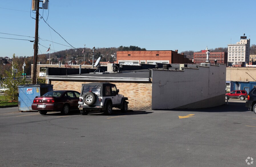 307 Merchant St, Fairmont, WV for sale - Building Photo - Image 2 of 2