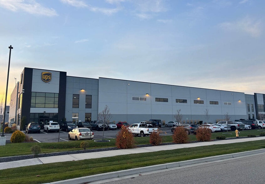 9210 W Harlan Ln, Spokane, WA for lease - Building Photo - Image 1 of 7