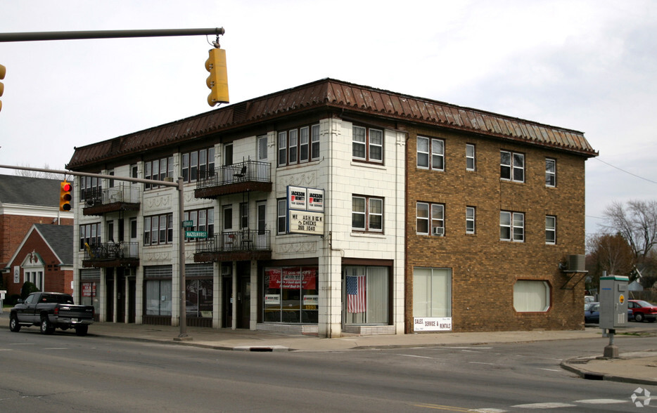 1387-1393 W Sylvania Ave, Toledo, OH à vendre - Photo principale - Image 1 de 1