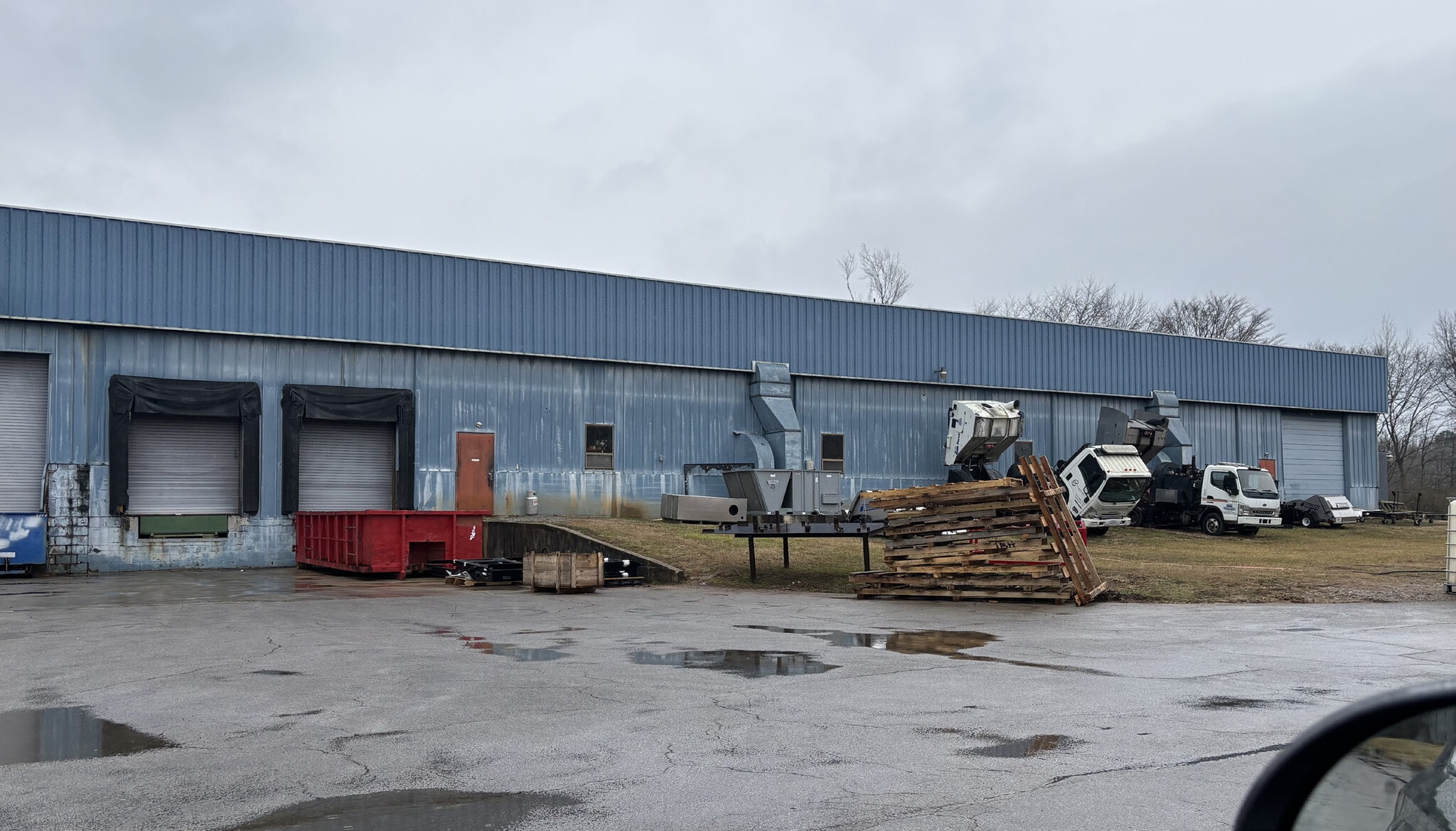 1000 Fields Rd, Laceys Spring, AL for lease Building Photo- Image 1 of 7