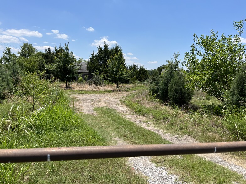 1932 County Road 4308, Greenville, TX for sale - Building Photo - Image 3 of 8