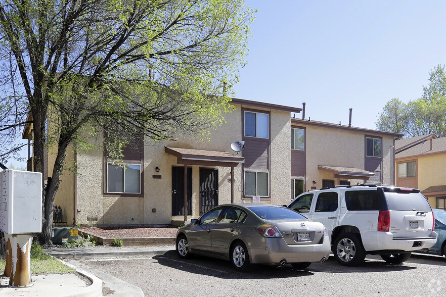 5540-5546 Bonita Village Rd, Colorado Springs, CO for sale - Building Photo - Image 2 of 2
