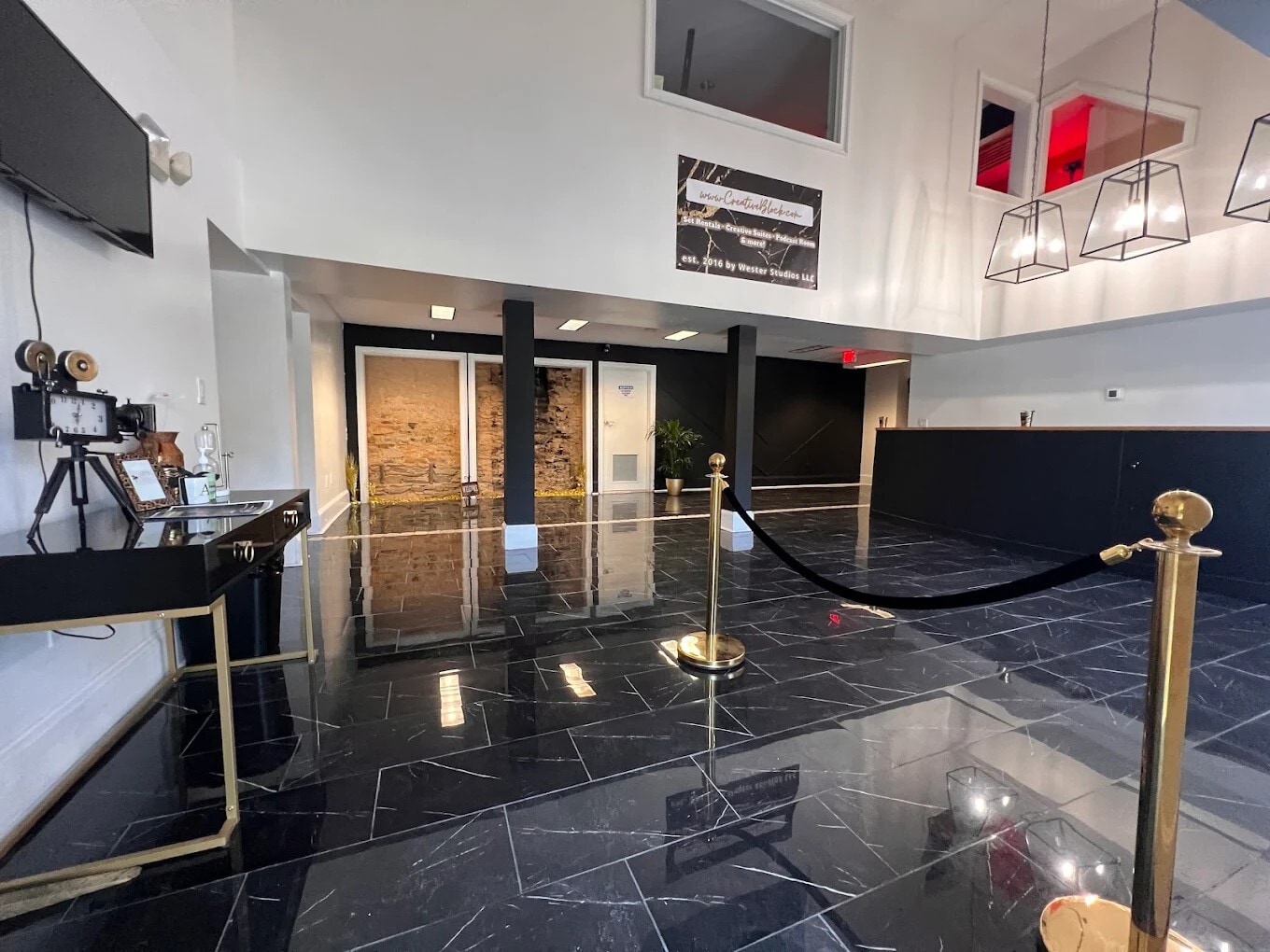 1710 Defoor Ave NW, Atlanta, GA for lease Interior Photo- Image 1 of 5