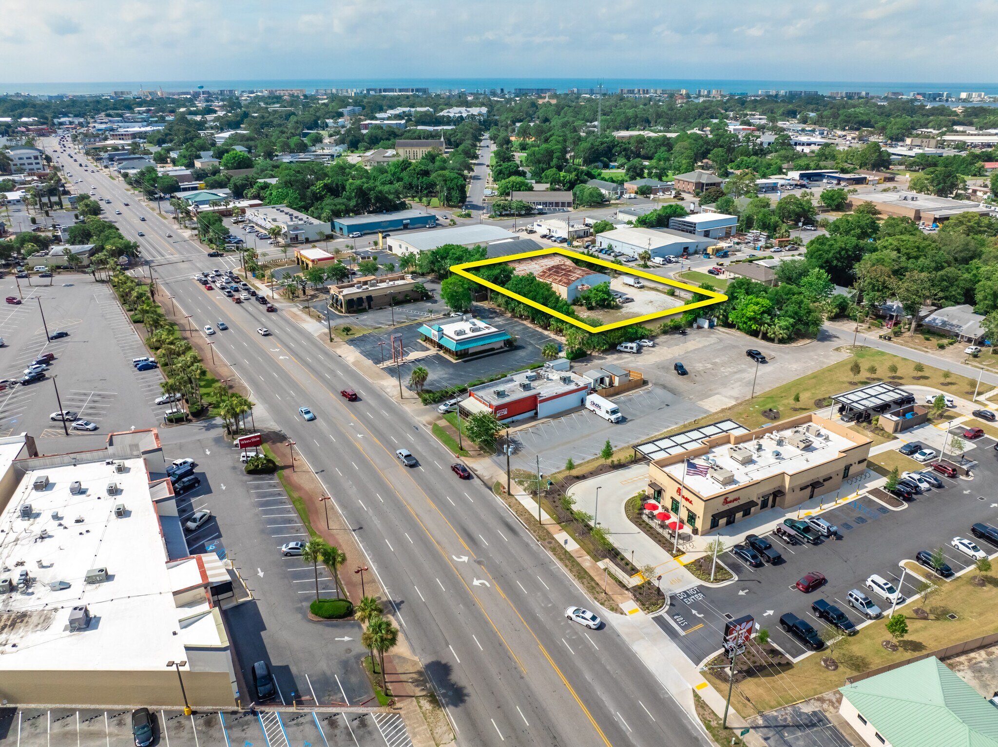61 Carson Dr, Fort Walton Beach, FL for sale Building Photo- Image 1 of 6