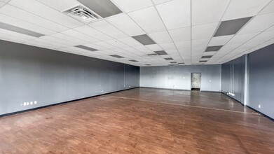 2100-2202 N Park Rd, Connersville, IN for lease Interior Photo- Image 2 of 5