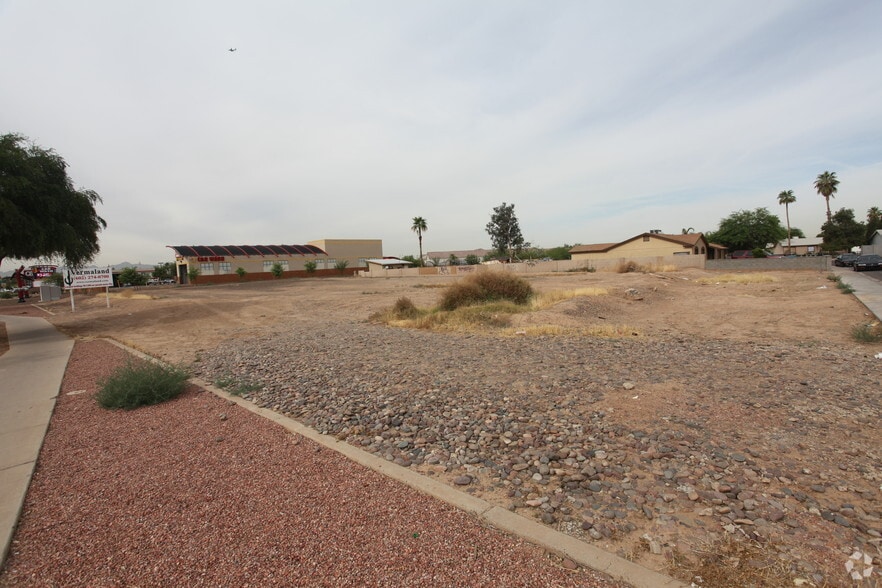 1810 N 67th Ave, Phoenix, AZ for sale - Primary Photo - Image 1 of 3