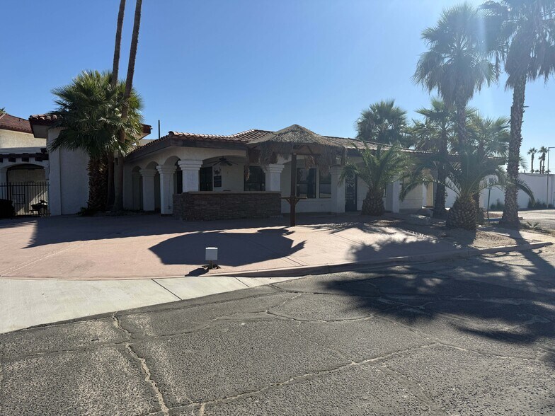 83407 US Highway 111, Indio, CA à louer - Photo du bâtiment - Image 3 de 14