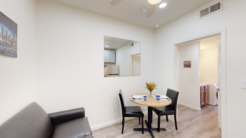 28 W Martin St, Roswell, NM for sale - Matterport 3D Scan - Image 2 of 25