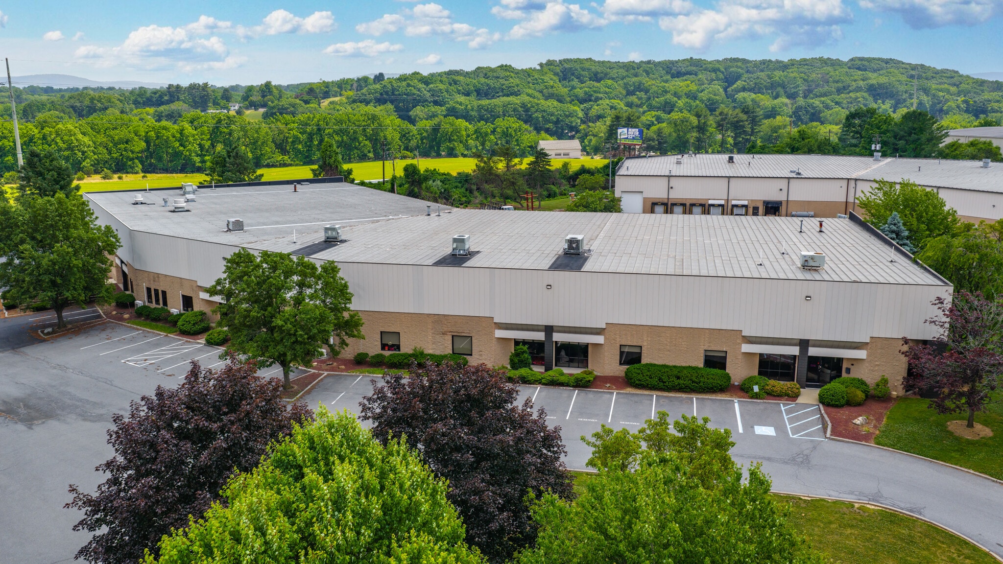 2020 Highland Ave, Bethlehem, PA for lease Building Photo- Image 1 of 30
