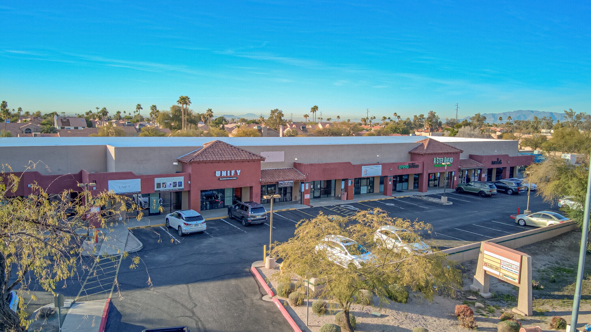 4221 E Chandler Blvd, Phoenix, AZ for lease Primary Photo- Image 1 of 16