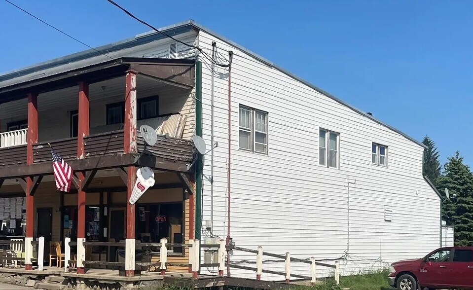 890 Busti Sugar Grove Rd. Rd, Jamestown, NY à vendre - Photo principale - Image 1 de 1