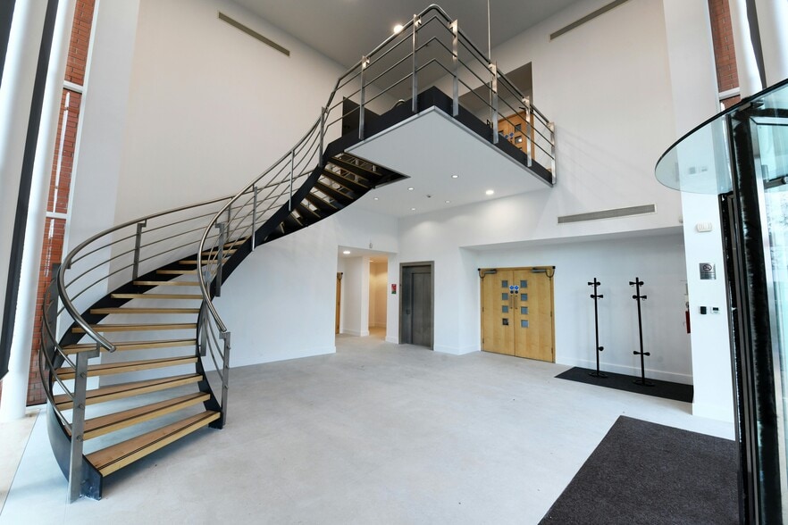 Starley Way, Birmingham for lease - Building Photo - Image 2 of 19