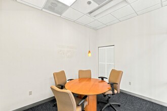 503-523 Ridge Rd, Lantana, FL for lease Interior Photo- Image 2 of 28