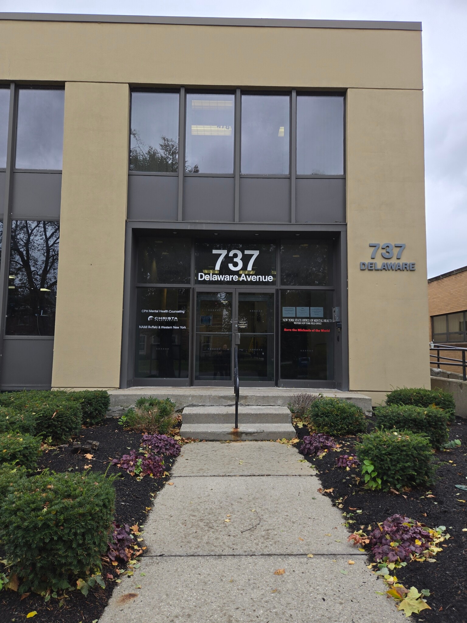 737 Delaware Ave, Buffalo, NY for lease Primary Photo- Image 1 of 30