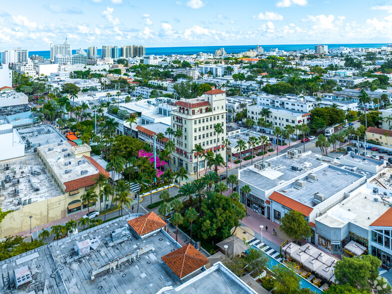 846 Lincoln Rd, Miami Beach, FL for lease - Building Photo - Image 3 of 6