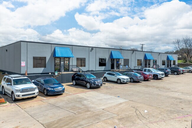 Plus de détails pour 1510 Randolph St, Carrollton, TX - Industriel à louer