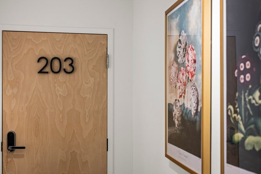 9-13 Broadway St, Asheville, NC for sale - Building Photo - Image 2 of 61